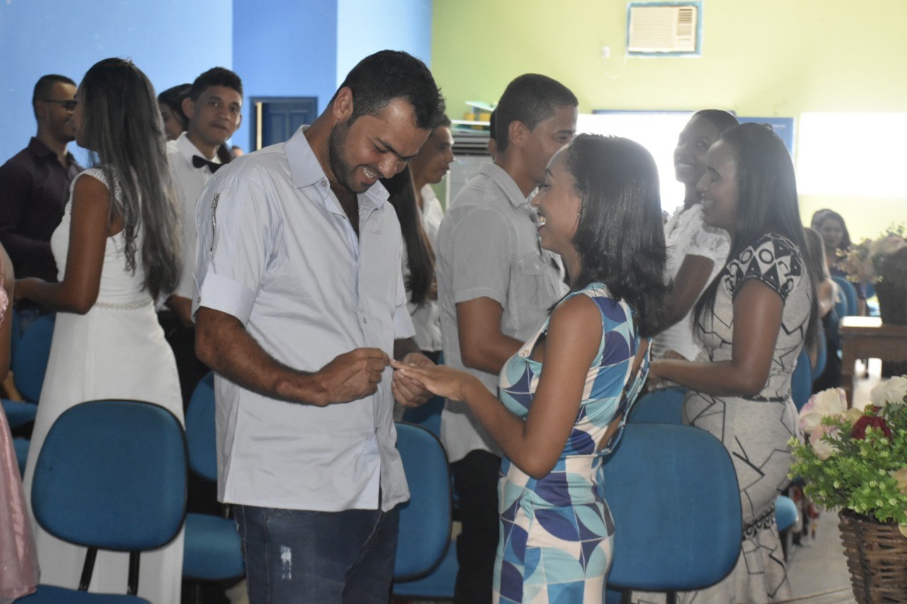 Camacã: II Casamento Comunitário realiza o sonho de dezenas de casais
